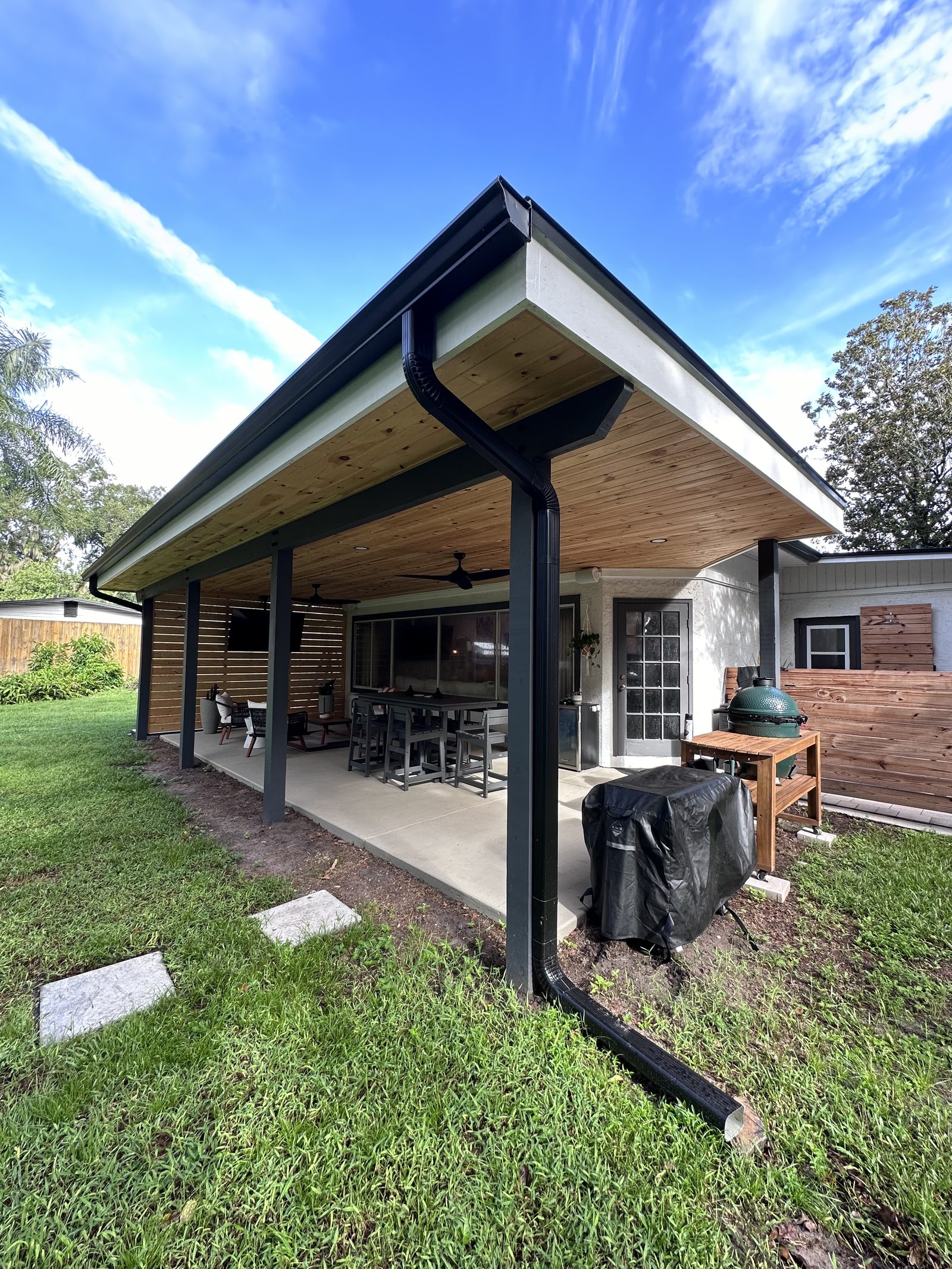 Covered patio and pergola angle